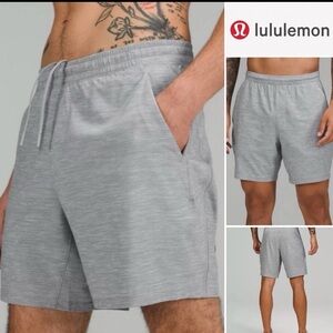 Lululemon Men's Pace Breaker Shorts M Gray Heather Gym Run 7”